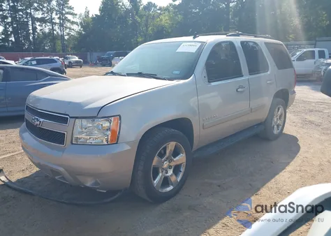 2008 Chevrolet Tahoe Lt из США, поврежденный, VIN 1GNFC13088R246036